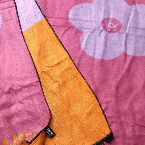 CHANEL Luxury Vintage Pink Orange Multi-Color CC Rose Print Shawl Wrap Scarf - Picture 5 of 12